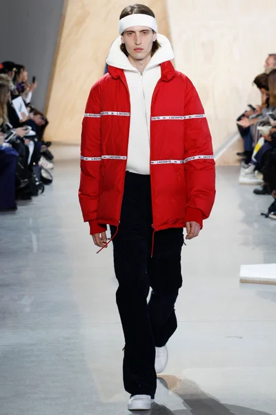 Look 10